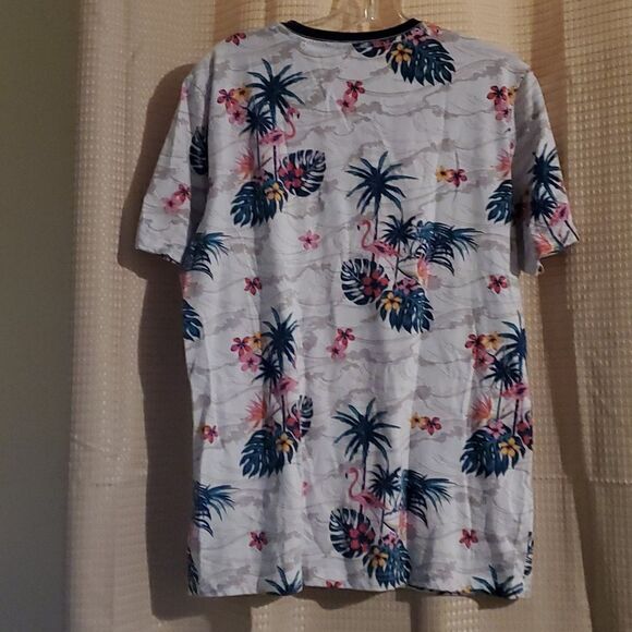 Free Planet Tropical Tee L - Picture 5 of 5